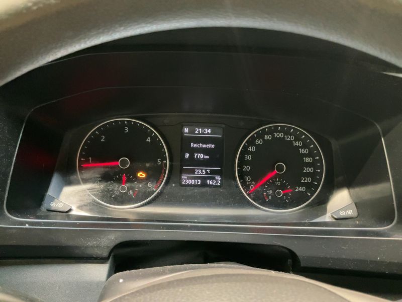 Volkswagen T6 Transporter 2.0 TDI Kasten EcoProfi 2017 – снимка 18