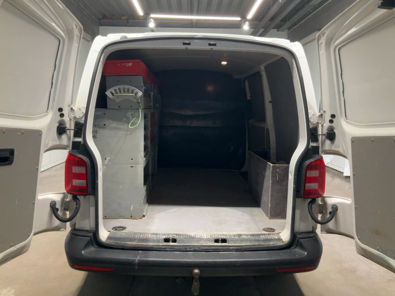 Volkswagen T6 Transporter 2.0 TDI Kasten EcoProfi 2017 – снимка 15