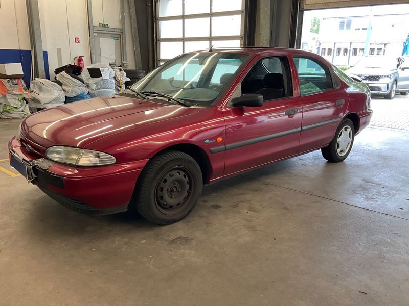 Ford Mondeo 1.8 CLX 1994 – снимка 1