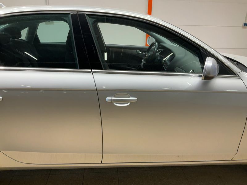 Audi A4 2.0 TDI Ambiente 2012 – снимка 7