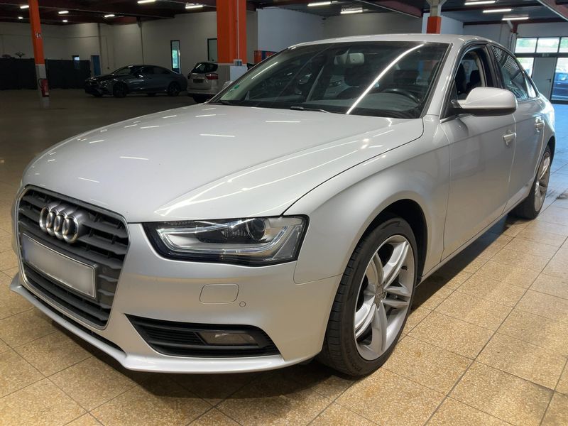 Audi A4 2.0 TDI Ambiente 2012
