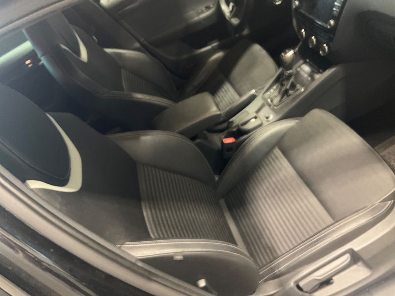 Skoda Octavia 2.0 TDI RS 4x4 2016 – снимка 35