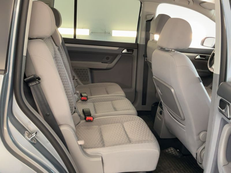 Volkswagen Touran 1.4 TSI Trendline 2009 – снимка 20