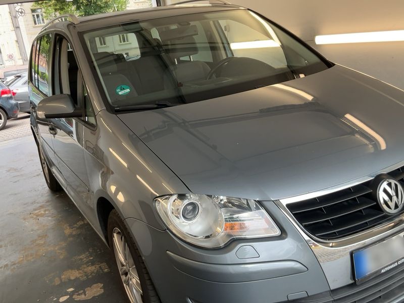Volkswagen Touran 1.4 TSI Trendline 2009 – снимка 12