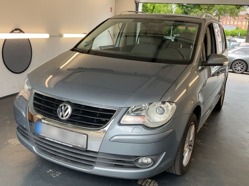 Volkswagen Touran 1.4 TSI Trendline 2009 – снимка 1