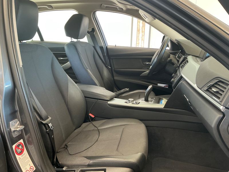 BMW 3er 320d 2013 – снимка 11