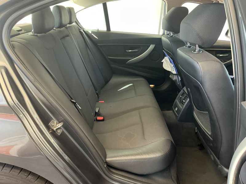 BMW 3er 320d 2013 – снимка 14