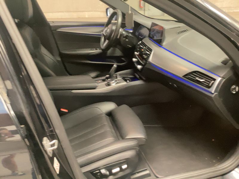 BMW 5er 540i xDrive M Sport 2019 – снимка 16