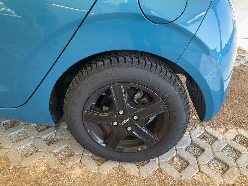 Hyundai i10 1.0 Trend 2023 – снимка 5