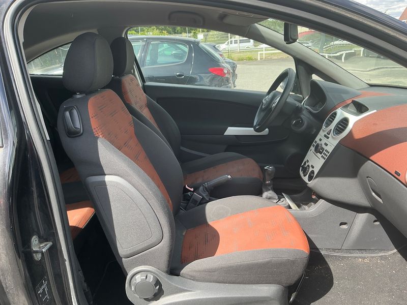 Opel Corsa 1.4 Edition 2011 – снимка 3