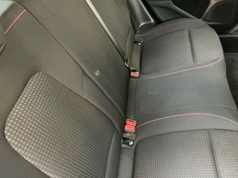 Ford Focus 1.0 EcoBoost Mild-Hybrid ST-Line 2024 – снимка 22