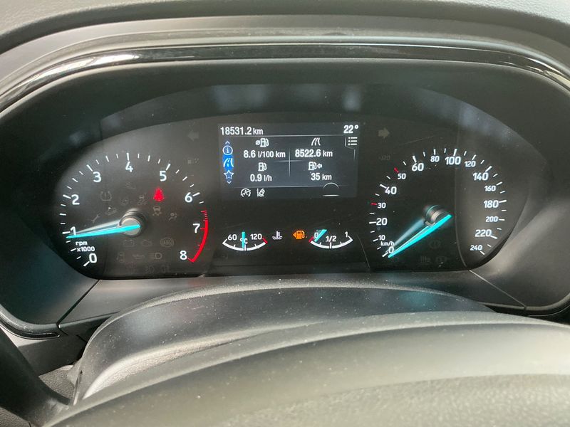 Ford Focus 1.0 EcoBoost Mild-Hybrid ST-Line 2024 – снимка 18