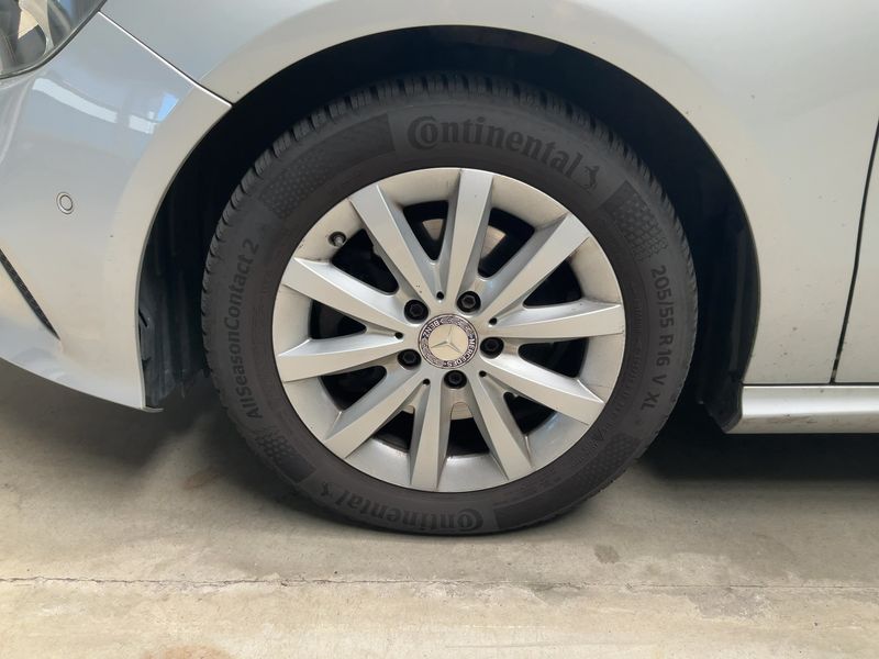 Mercedes-Benz A-Klasse A 200 CDI Style 2015 – снимка 3