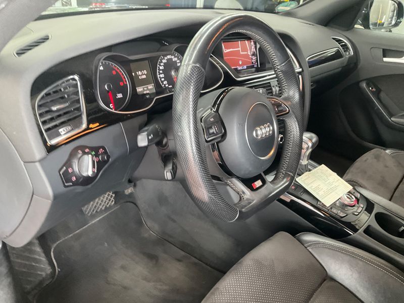 Audi A4 2.0 TDI S line Sportpaket plus 2012 – снимка 27