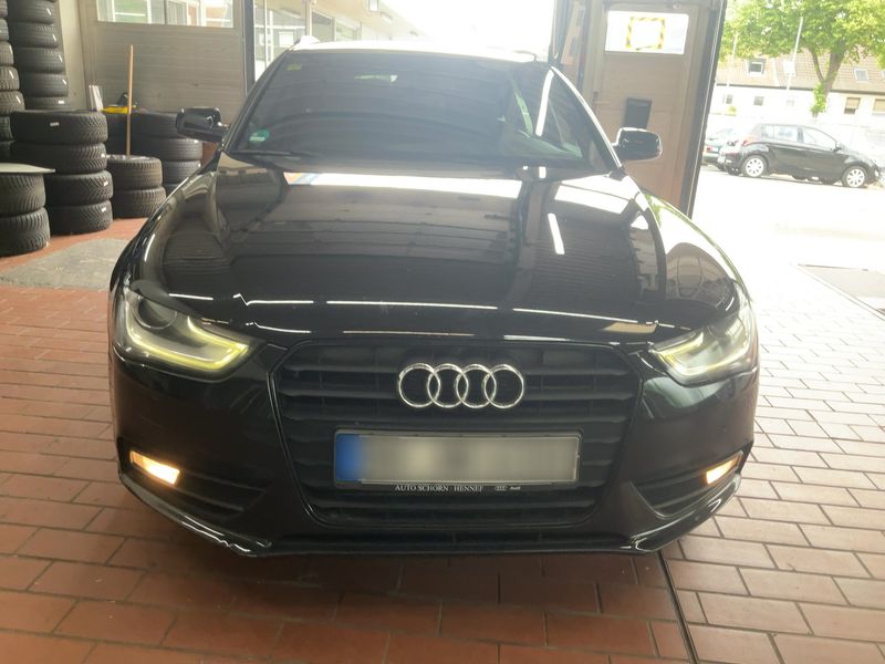 Audi A4 2.0 TDI S line Sportpaket plus 2012 – снимка 14