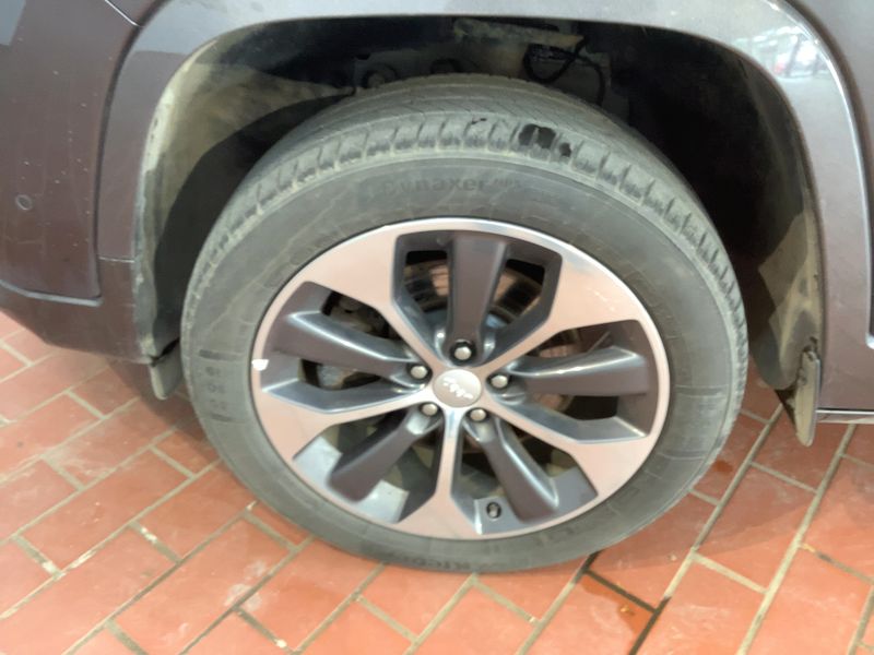 Jeep Cherokee 2.2 M-Jet Overland 4x4 2021 – снимка 3