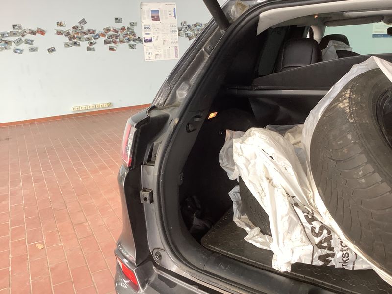 Jeep Cherokee 2.2 M-Jet Overland 4x4 2021 – снимка 28