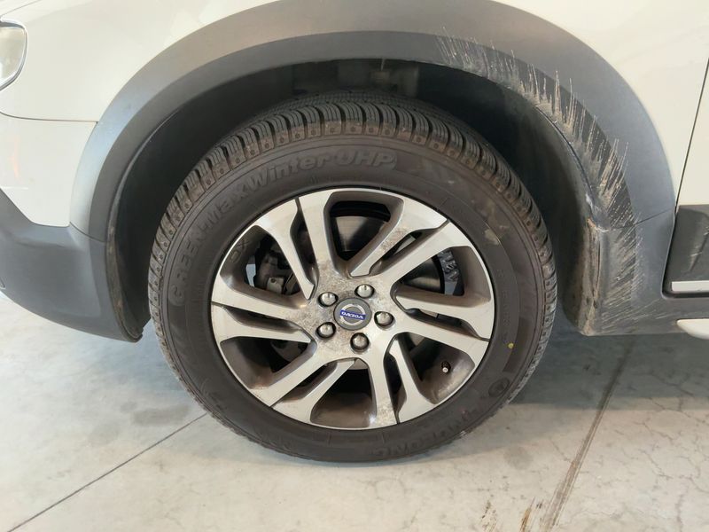 Volvo XC70 2.4 D4 Summum AWD 2016 – снимка 3