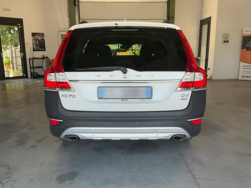 Volvo XC70 2.4 D4 Summum AWD 2016 – снимка 7