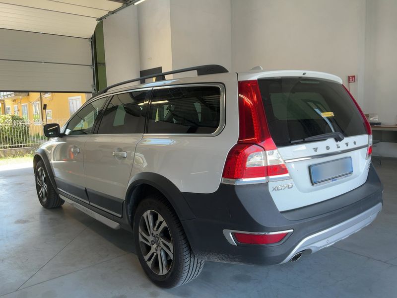 Volvo XC70 2.4 D4 Summum AWD 2016 – снимка 6