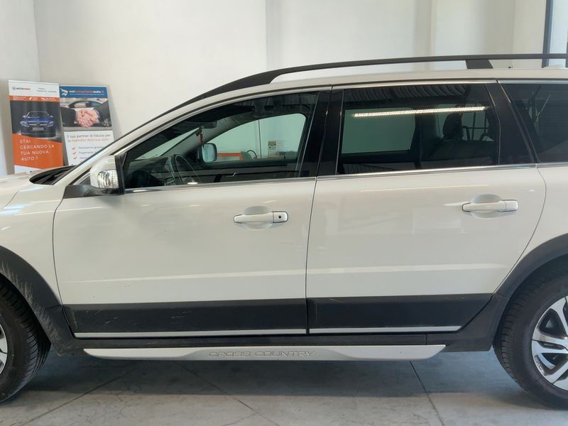 Volvo XC70 2.4 D4 Summum AWD 2016 – снимка 4
