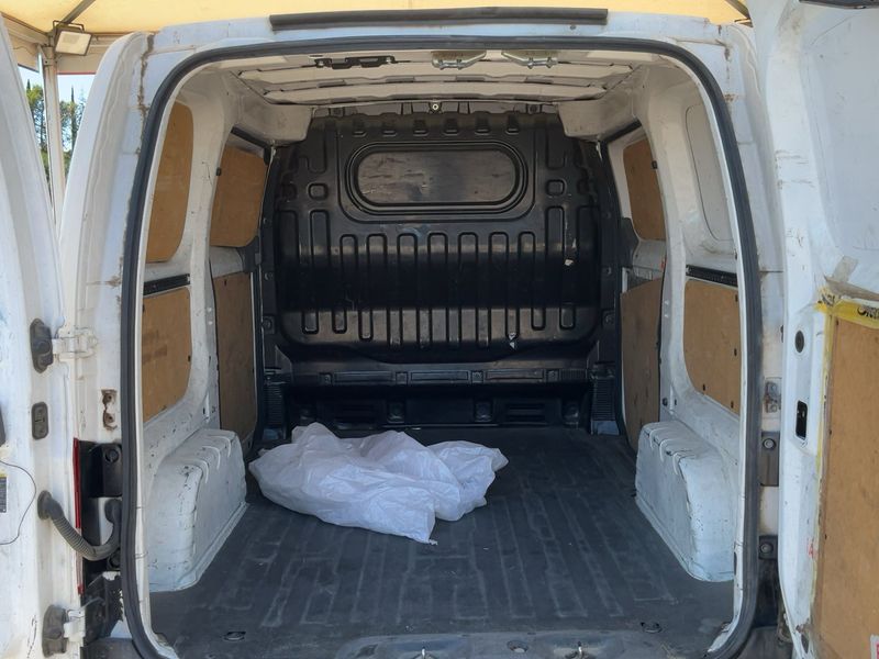 Nissan NV200 Evalia 1.5 dCi NV200 Furgón Basic 2018 – снимка 15