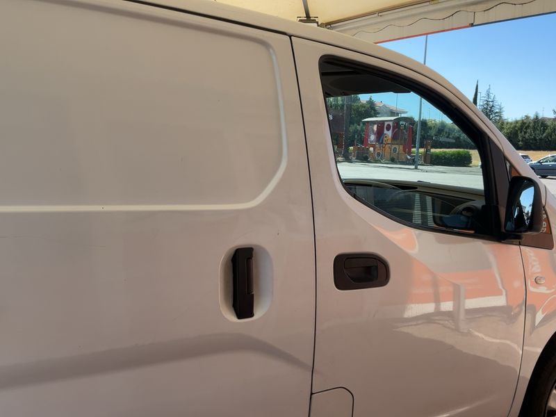 Nissan NV200 Evalia 1.5 dCi NV200 Furgón Basic 2018 – снимка 10