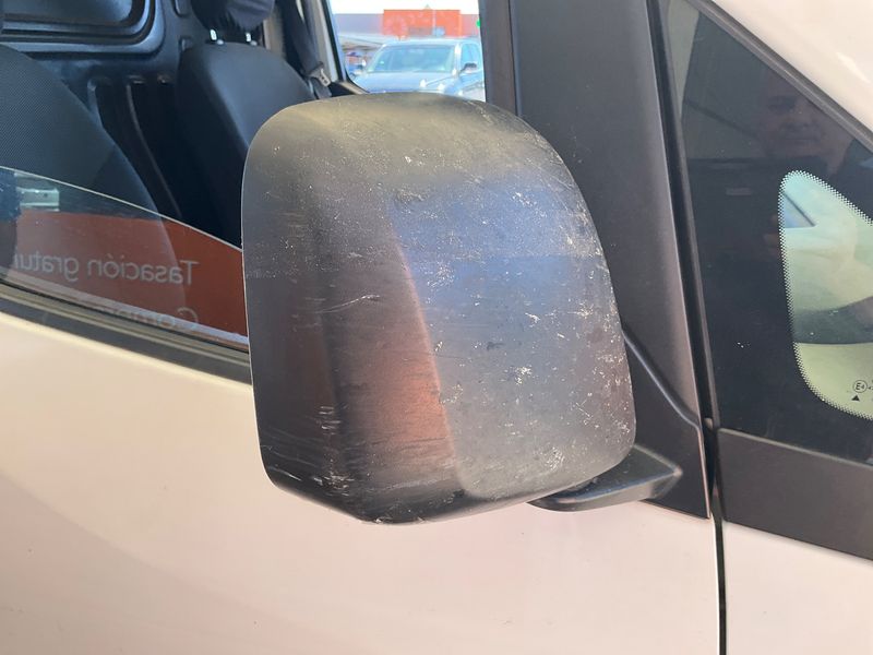 Nissan NV200 Evalia 1.5 dCi NV200 Furgón Basic 2018 – снимка 24