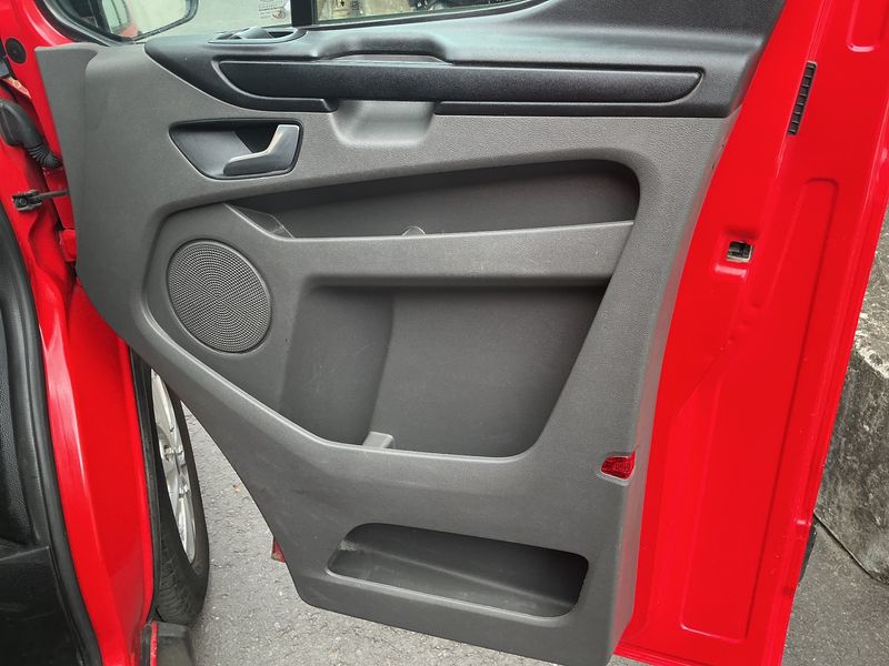 Ford Transit Custom 2.0 TDCi L2 Trend 2023 – снимка 28