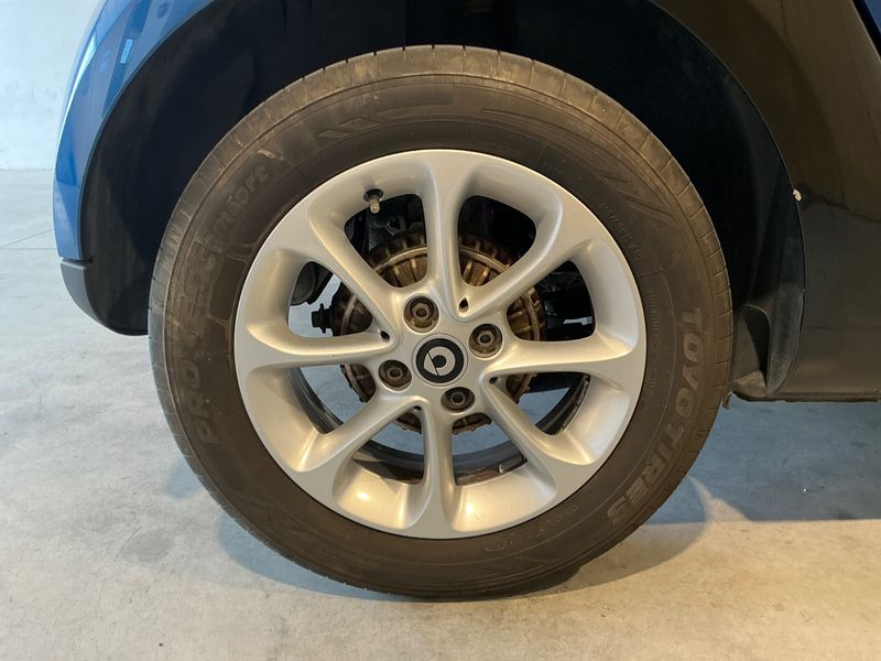 Smart fortwo 0.9 Turbo Basis passion 2017 – снимка 9