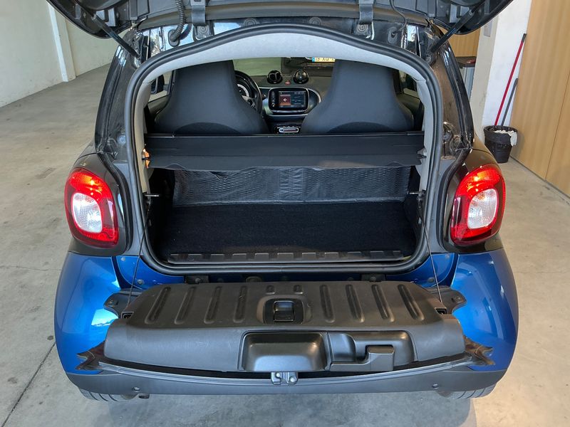Smart fortwo 0.9 Turbo Basis passion 2017 – снимка 15