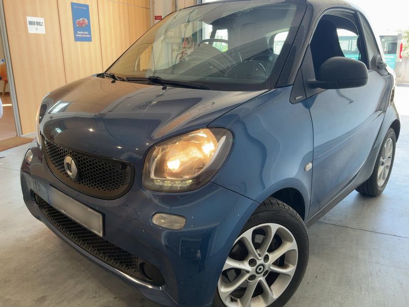 Smart fortwo 0.9 Turbo Basis passion 2017 – снимка 2
