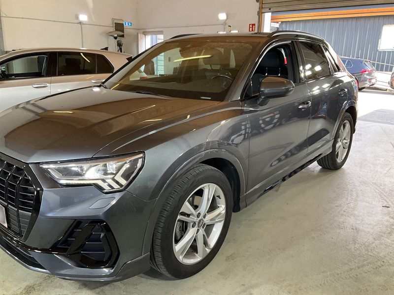 Audi Q3 35 TFSI S line 2019 – снимка 2