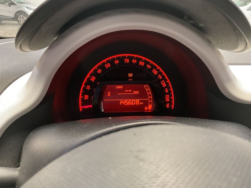 Renault Twingo 1.0 SCe Expression 2015 – снимка 18