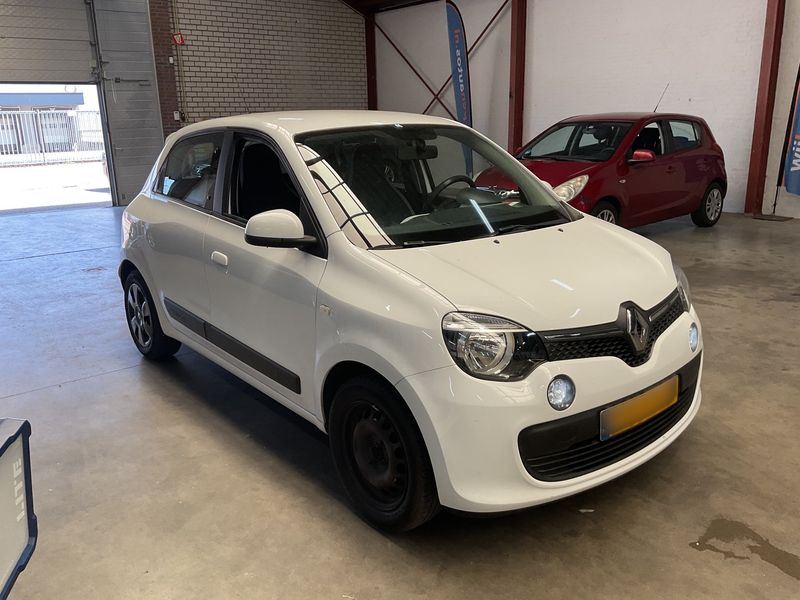 Renault Twingo 1.0 SCe Expression 2015 – снимка 12