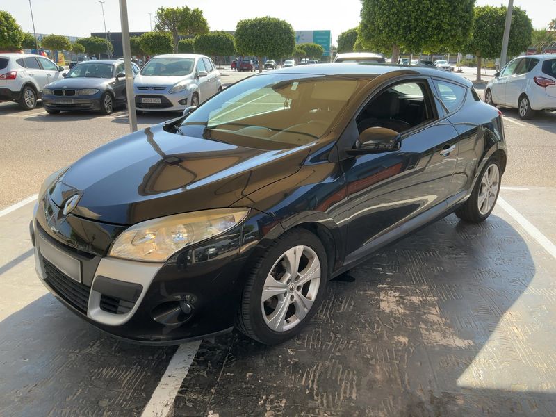 Renault Megane 1.5 dCi Dynamique 2010 – снимка 1