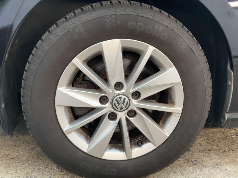 Volkswagen Golf VII 1.0 TSI Trendline BlueMotion Tech 2018 – снимка 3