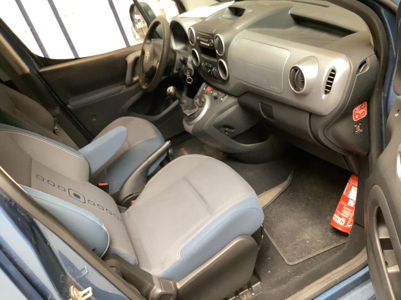 Citroen Berlingo 1.6 HDi Multispace 2010 – снимка 16