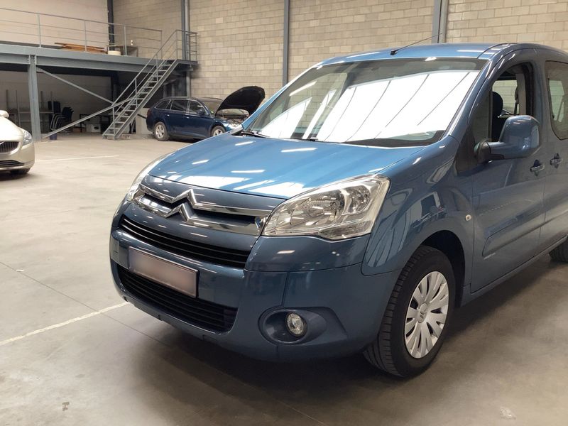 Citroen Berlingo 1.6 HDi Multispace 2010 – снимка 2