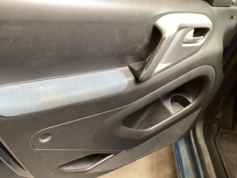 Citroen Berlingo 1.6 HDi Multispace 2010 – снимка 27