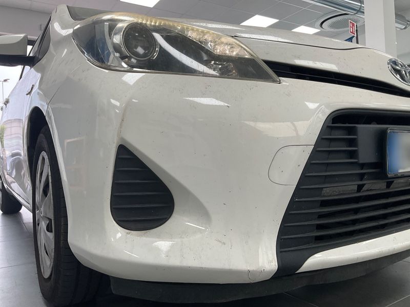 Toyota Yaris 1.5 Hybrid Lounge 2013 – снимка 33