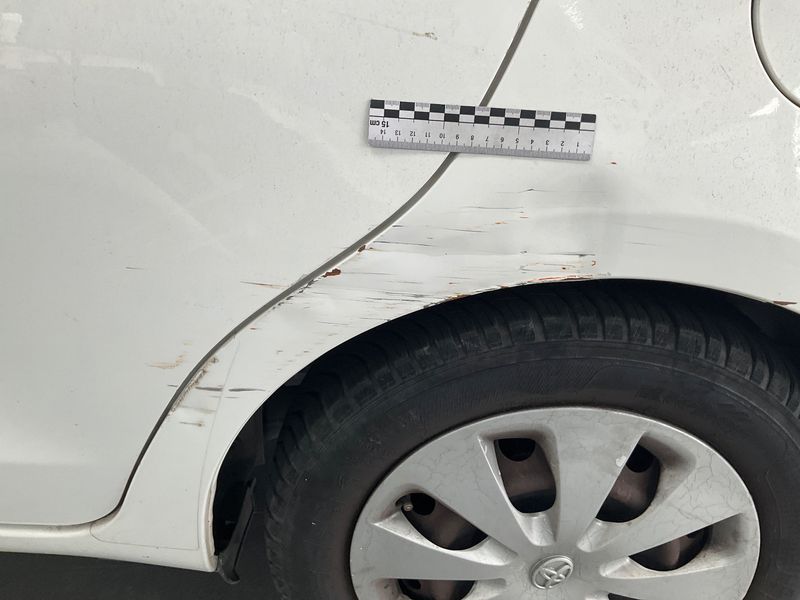 Toyota Yaris 1.5 Hybrid Lounge 2013 – снимка 25