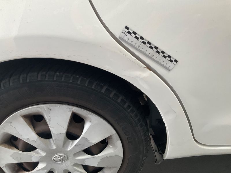 Toyota Yaris 1.5 Hybrid Lounge 2013 – снимка 21