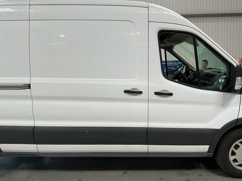 Ford Transit 2.0 TDCi 330 L3 Trend 2017 – снимка 10