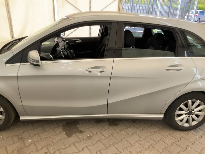 Mercedes-Benz B-Klasse B 180 Style 2017 – снимка 4