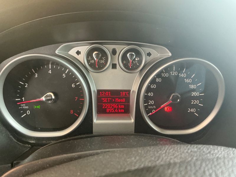 Ford Focus 1.6 Viva 2010 – снимка 4