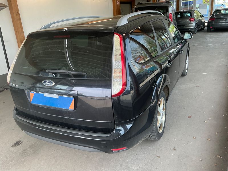 Ford Focus 1.6 Viva 2010 – снимка 2
