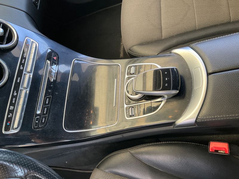 Mercedes-Benz C-Klasse C 220 d T BlueTEC AMG Line 2017 – снимка 24