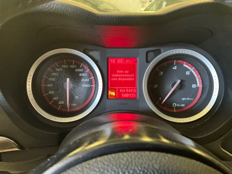 Alfa Romeo Alfa 159 2.0 JTDM Turismo 2011 – снимка 4