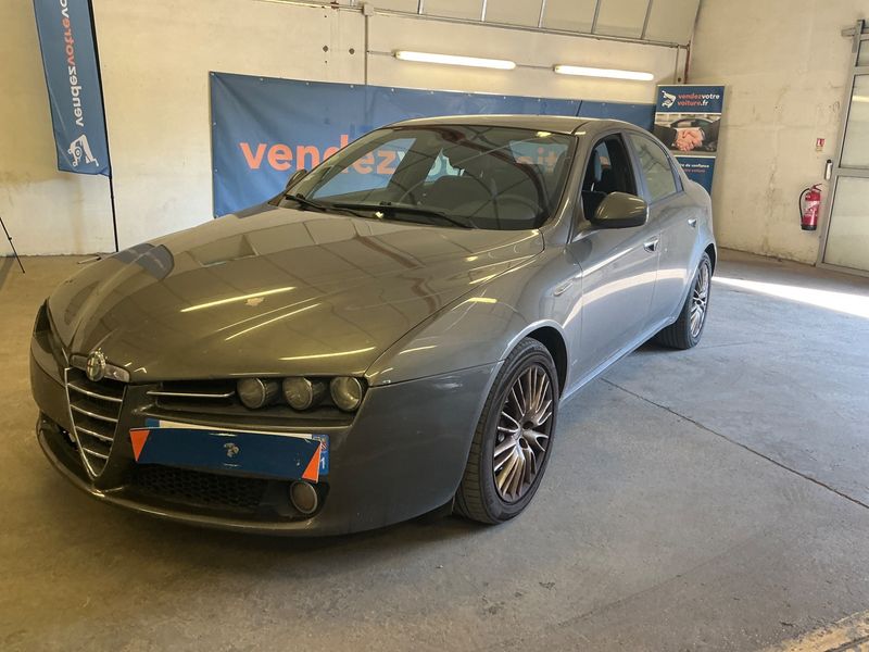 Alfa Romeo Alfa 159 2.0 JTDM Turismo 2011 – снимка 1